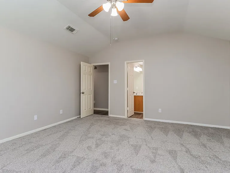 18419 Atascocita Meadows Dr — Photo 11