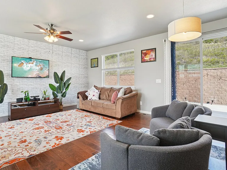 1844 Blue Oak Ct — Photo 38