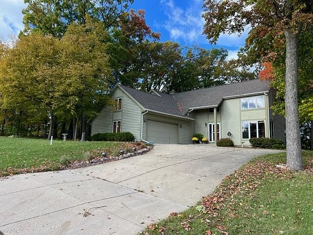 1st image of N51W16866 Fair Oak PARKWAY