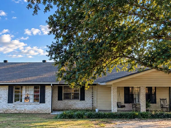 3427 Gum Springs Loop, Hornbeck, LA 71439