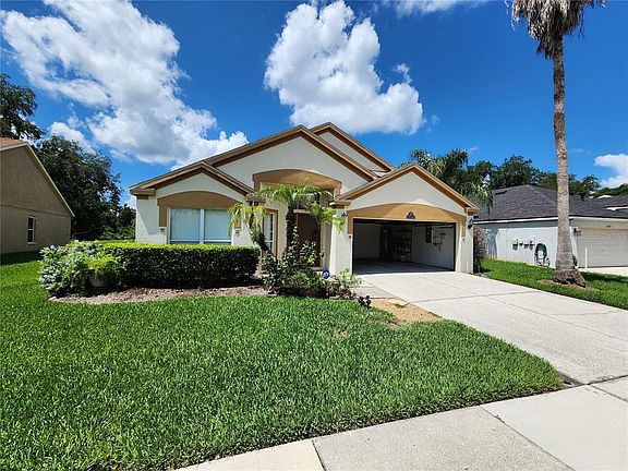 3rd image of 30702 IVERSON DRIVE