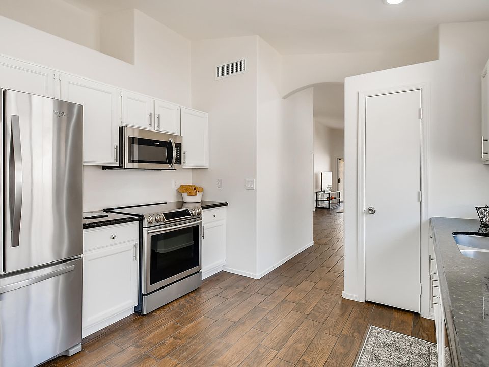 1st image of 710 N Lona Ct