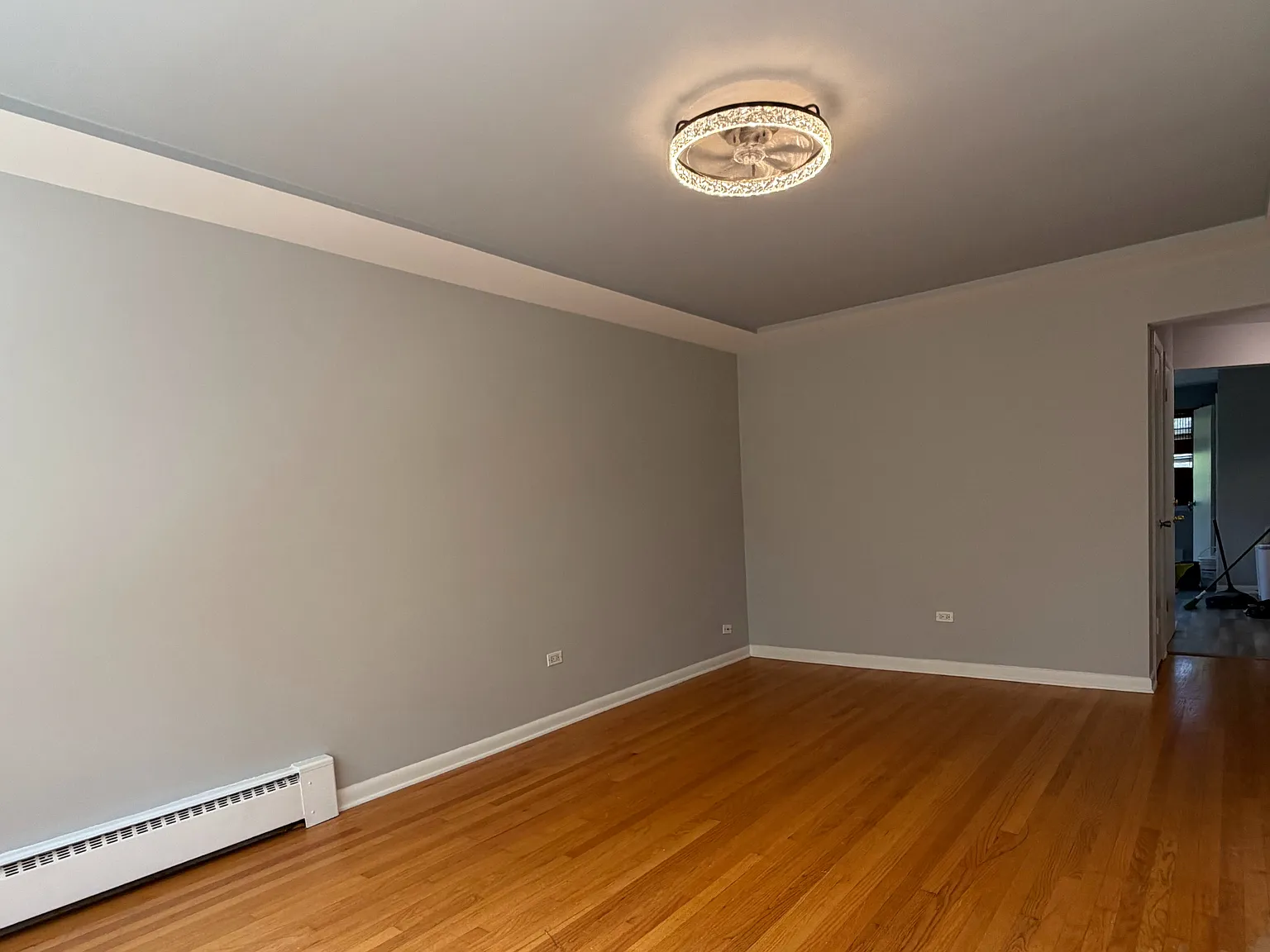 2 bed, 1200 sqft, $1,980 — Photo 4