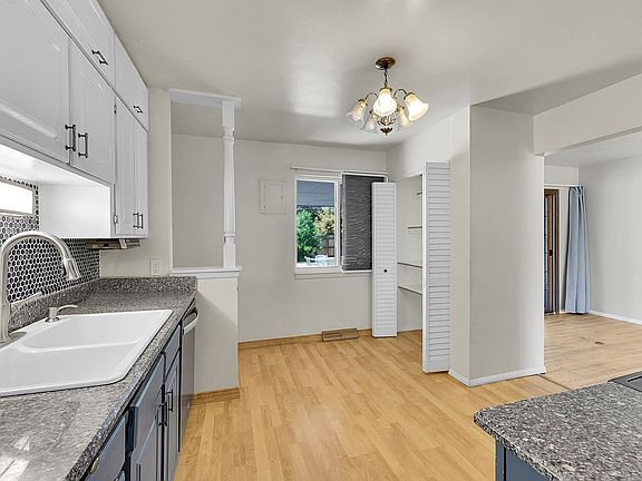 4th image of 4220 Edwinstowe Ave