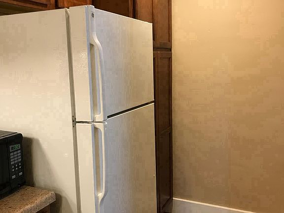 Lots of storage in this pantry