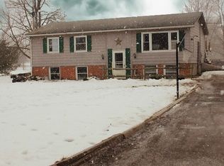 9610 Bethany Center Rd, East Bethany, NY 14054