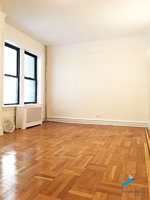 Rented by FirstService Realty (legacy) | media 5