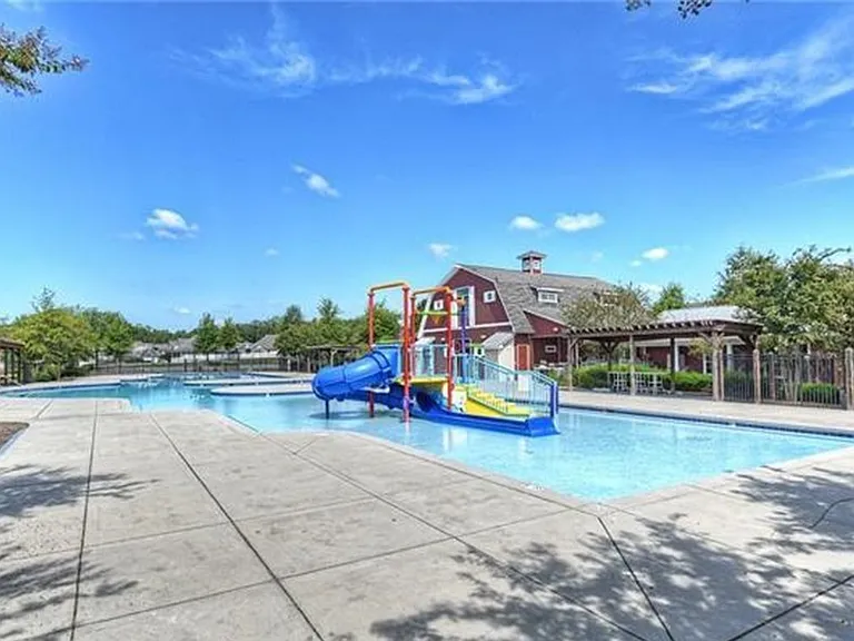 11060 Hat Creek Ln — Photo 12