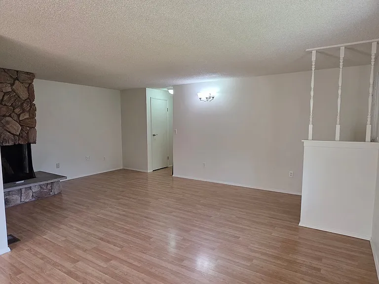 Non-PM_Ho_8013/8015 T — Photo 6