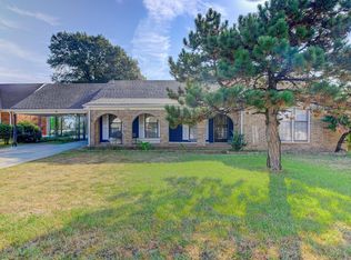 2360 Cardigan Dr, Memphis, TN 38119