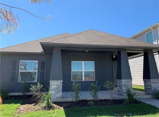 214 Bent Creek Dr, Hutto, TX 78634