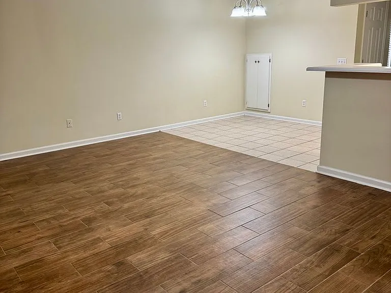 178 Commons Dr — Photo 4