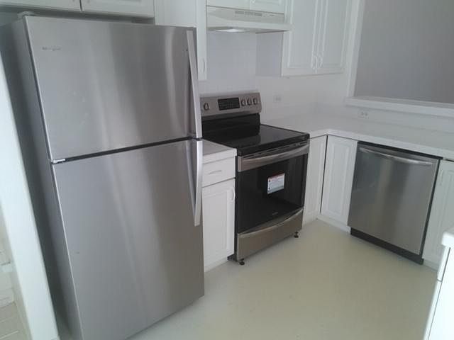1st image of 75-6081 Alii Dr Unit Cc 202