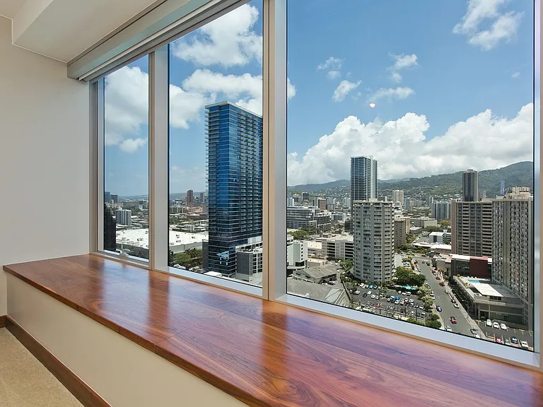 1555 Kapiolani Blvd #1800 — Photo 15