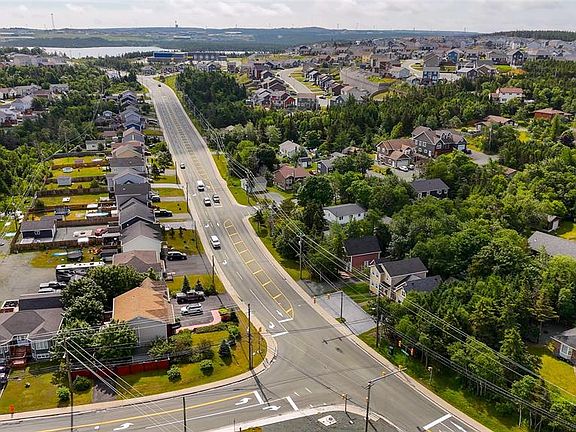 4th image of 1833 Topsail Road
