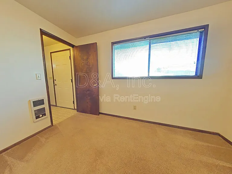 3318 NE Lancaster St #3 — Photo 6