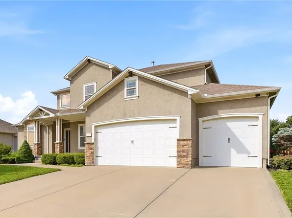 1217 Hillmann Ln, Warrensburg, MO 64093