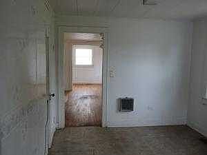 kitcen and dining area