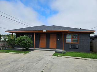 1820 Iris St #B, North Charleston, SC 29405