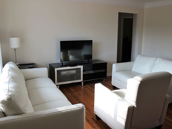 2nd image of 20305 Alger St