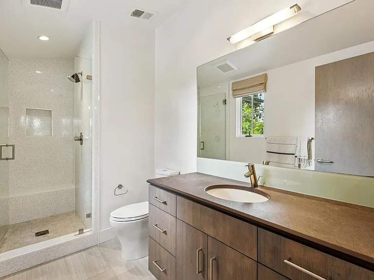 3708 Laguna Ave — Photo 18