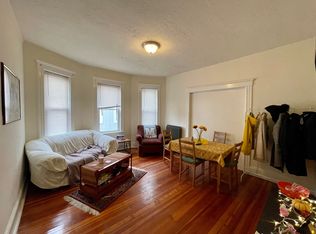 162 Kelton St, Allston, MA 02134