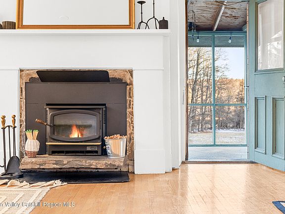 9th image of this home