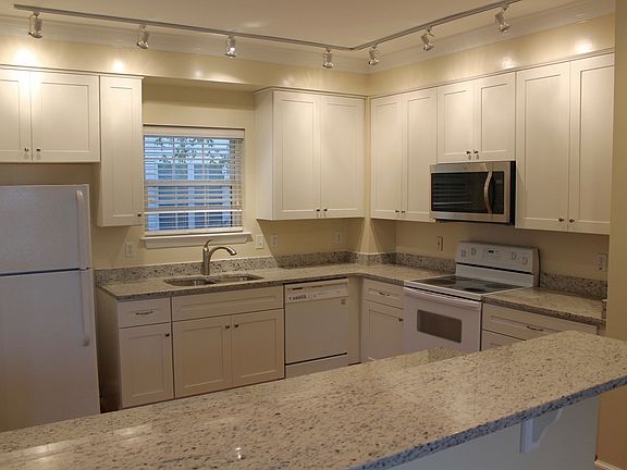 New Cabinets and Granite!