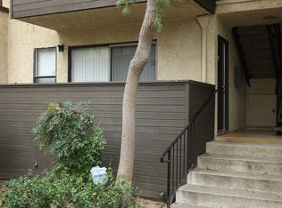 7300 Corbin Ave UNIT B, Reseda, CA 91335