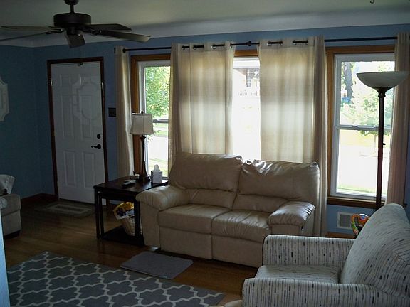 2nd image of 7039 Oleatha Ave