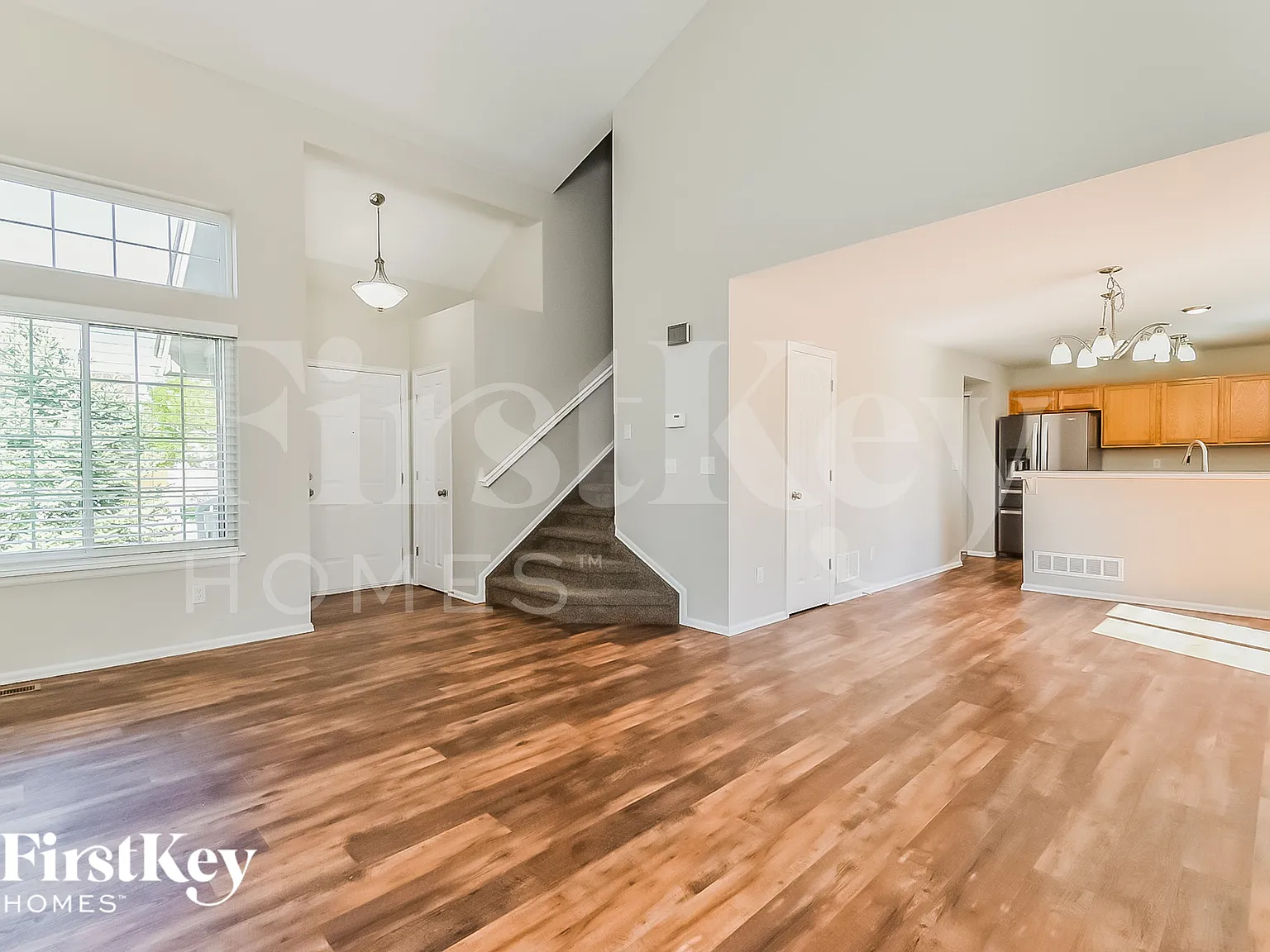 3 bed, 2.0 bath, 2079 sqft, $2,540 — Photo 4