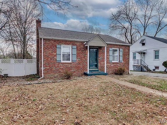 2nd image of 7720 Weston Pl