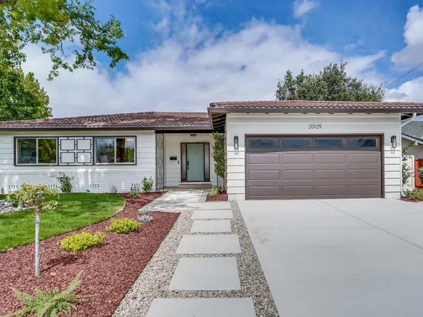20129 Somerset Dr, Cupertino, CA 95014