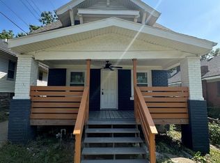 2809 E 39th St, Kansas City, MO 64130