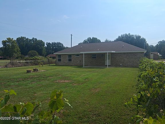 2nd image of 4437 Ridge Rd