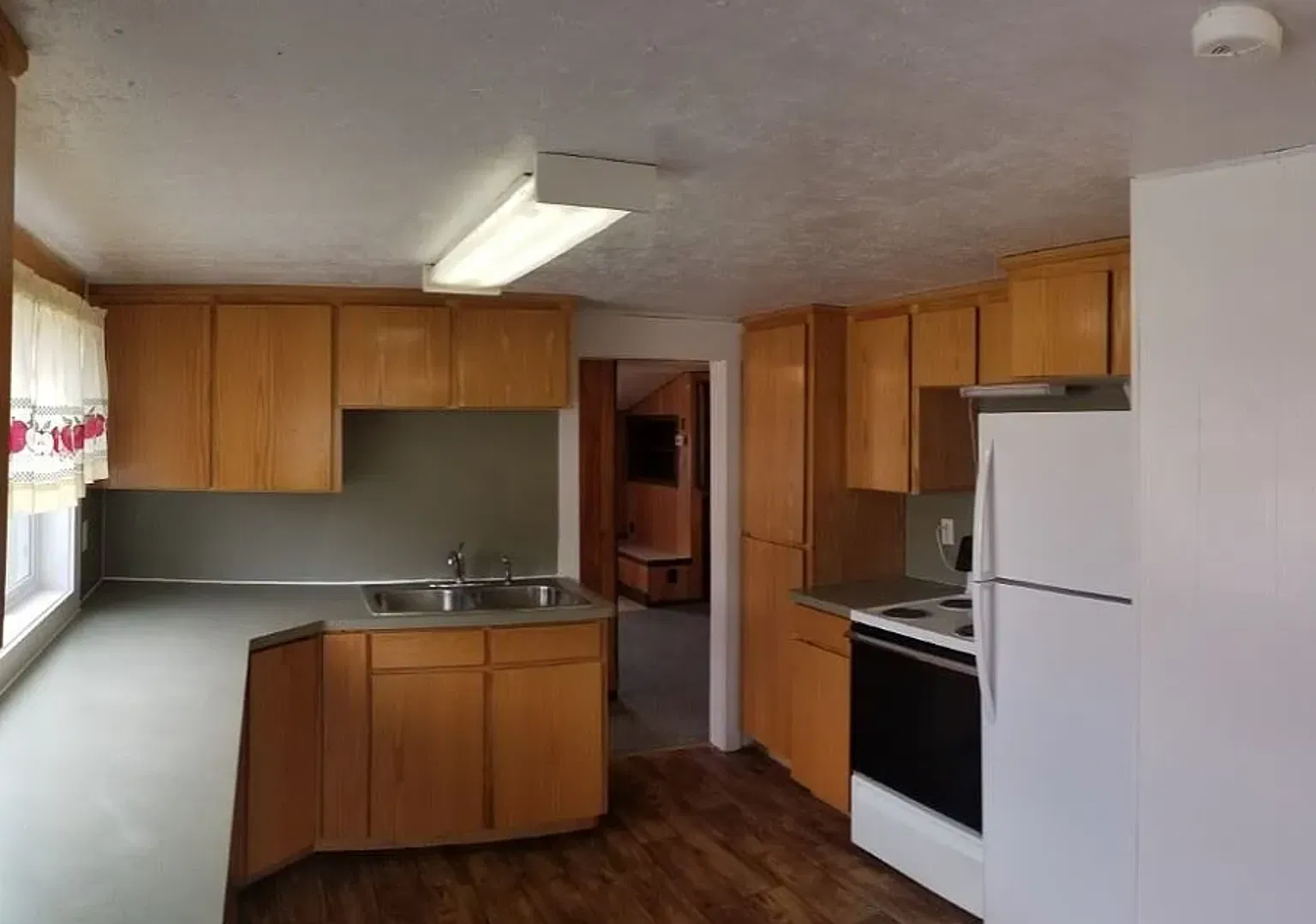5 Bed/1 Bath House with Vintage Charm in Rigby, ID — Photo 4