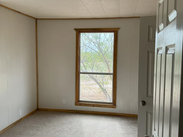 4323 N US Highway 287 — Photo 24