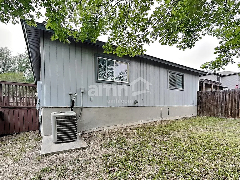 9506 Arcade Rdg — Photo 21