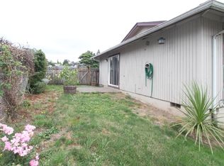 1647 Salishan St SE #4, Salem, OR 97302