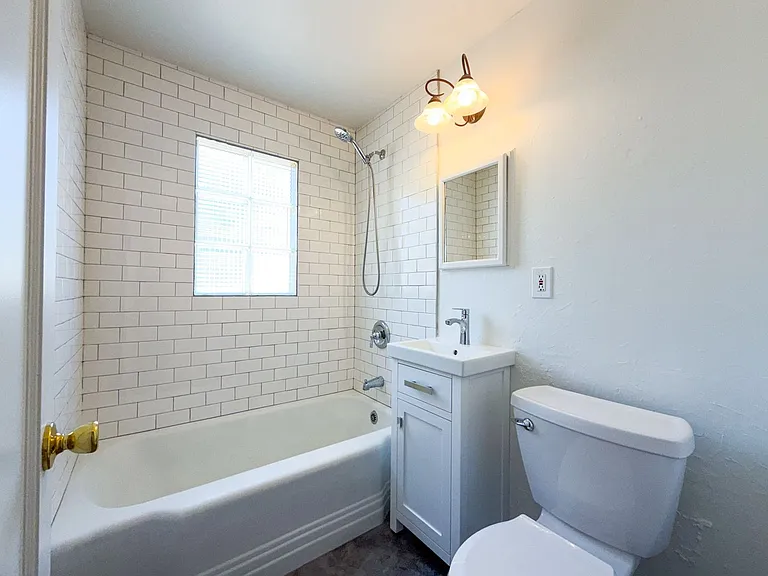 6119 N Braeburn Dr — Photo 19
