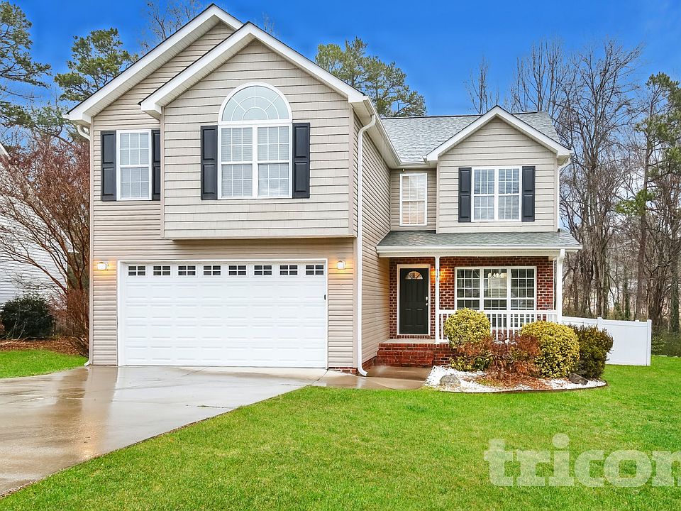 1st image of 114 Brighton Village Ln