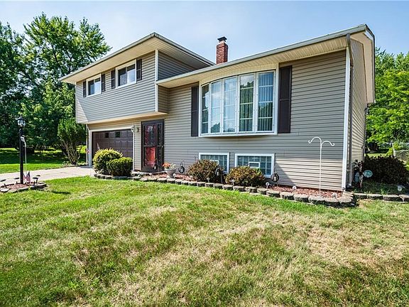 3rd image of 6217 Sunset Dr