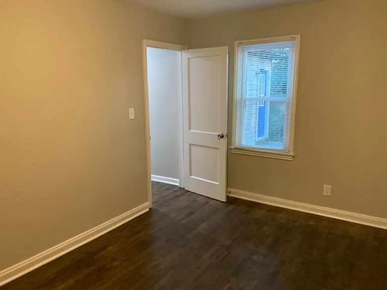 2111 Kimberly Rd SW — Photo 22