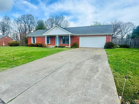 4th image of 2806 Oakwood Dr