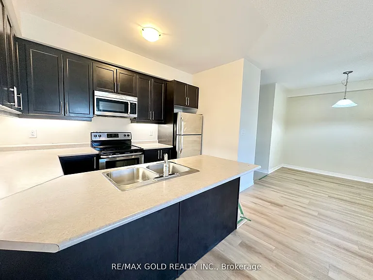 263 Georgian Dr #308 — Photo 2