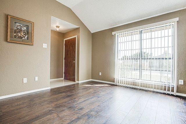 1st image of 7309 Seascape Dr