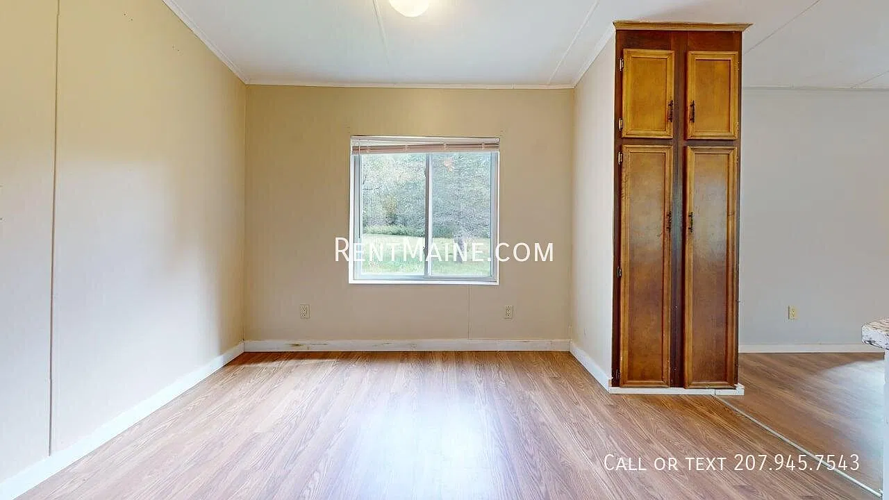 3 bed, 1023 sqft, $1,625 — Photo 3