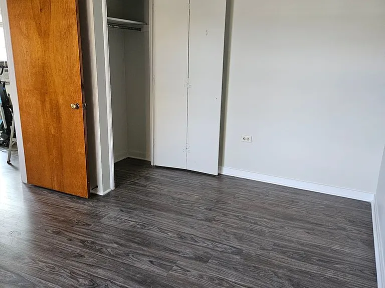712 N Raynor Ave — Photo 4