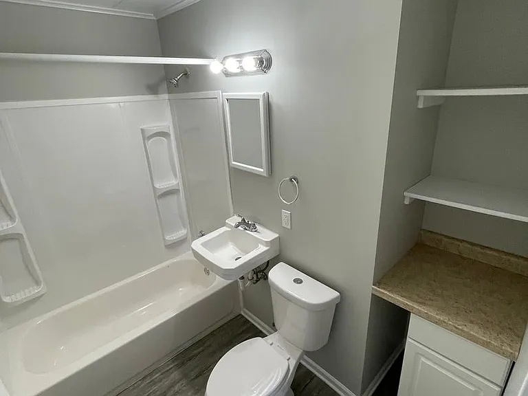2160 Ulen Ln — Photo 10