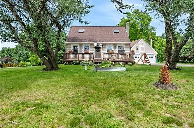 1588 Sandy Birch Rd — Photo 31